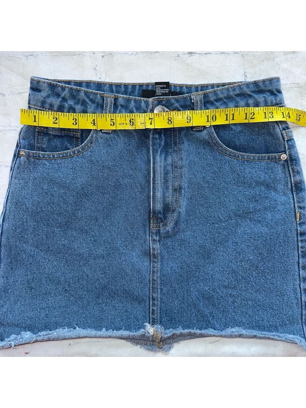 NWOT Women’s/ Junior’s Size Small Forever 21 Raw Hem Denim Blue Jean Skirt - Picture 5 of 6